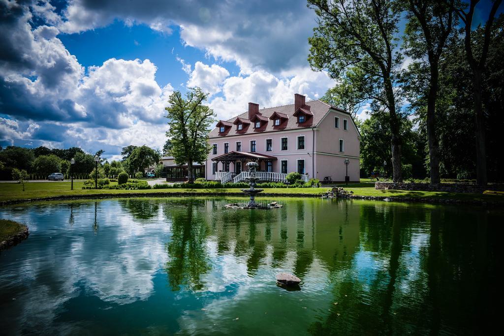 Palac Plocko Hotel Exterior foto